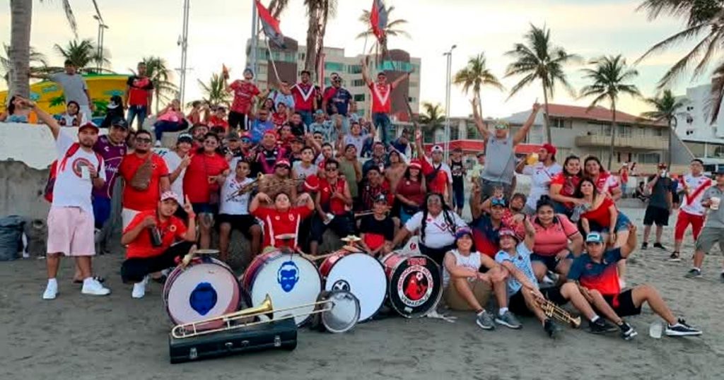 Invitan a celebración del 82 aniversario de la fundación de los Tiburones Rojos de Veracruz