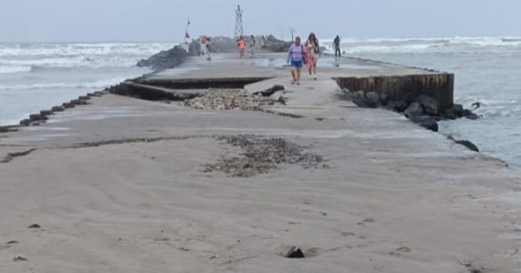 Escolleras de Tecolutla, 20 años sin mantenimiento que expone a la población