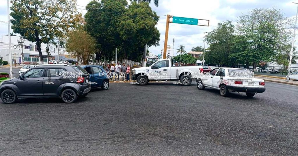 ¡Corte de circulación termina en carambola!