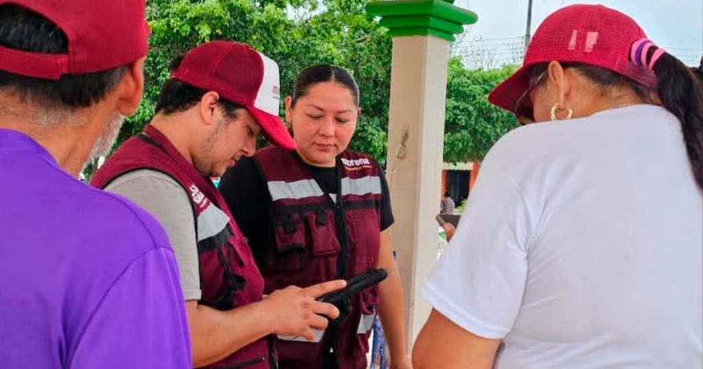 Líderazgos de la costa de Tecolutla se afilian a Morena