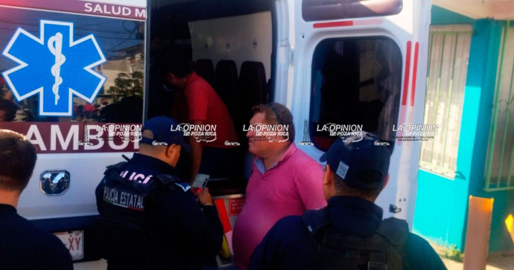 Empleados de Holanda heridos en volcadura