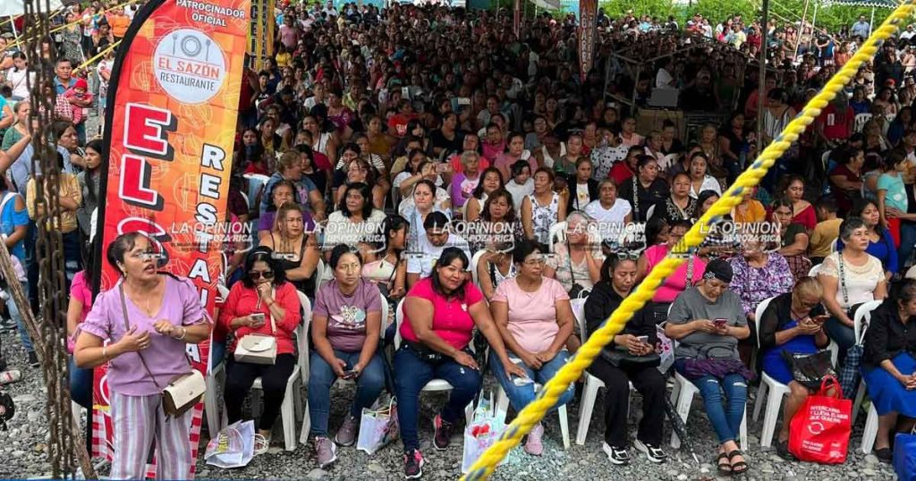 Celebran en grande el Día de las Madres Celebran en grande el Día de las Madres