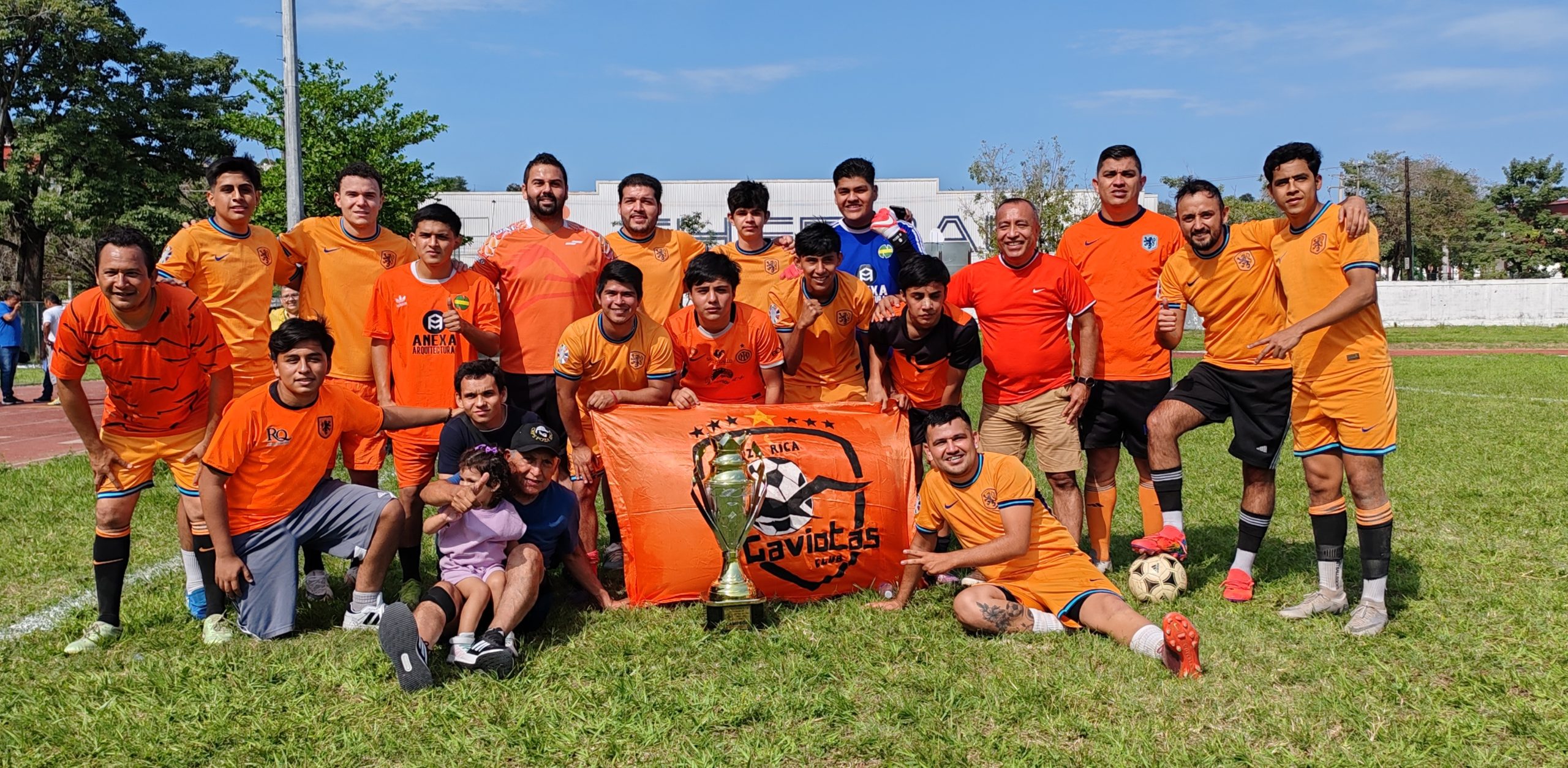¡Cerro Azul Hulk está en la final!