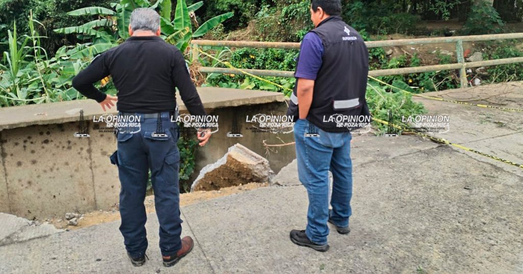 Por socavón, cierran puente en Carrizal Por socavón, cierran puente en Carrizal