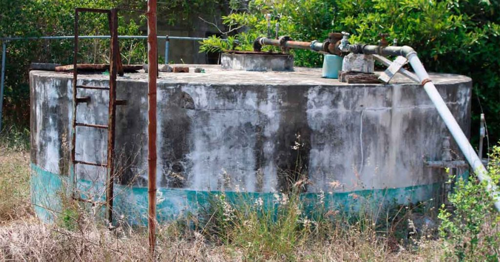 Piden a Mónica Tejeda rescatar el sistema de agua en Riachuelos