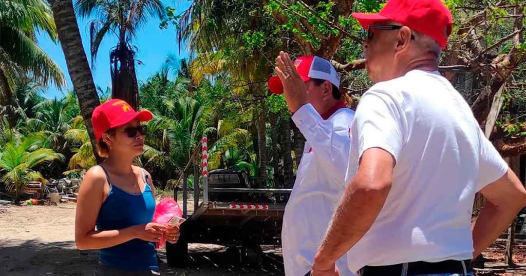 Elizalde recorre calles con propuestas reales