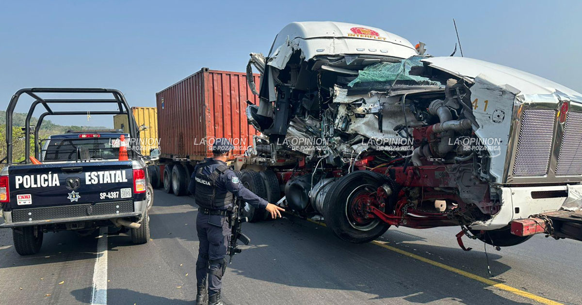 ¡Se durmió al volante y despertó en el desastre! ¡Se durmió al volante y despertó en el desastre!