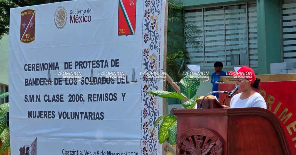 Juran bandera en solemne acto realizado en el 7º Batallón de Infantería Juran bandera en solemne acto realizado en el 7º Batallón de Infantería