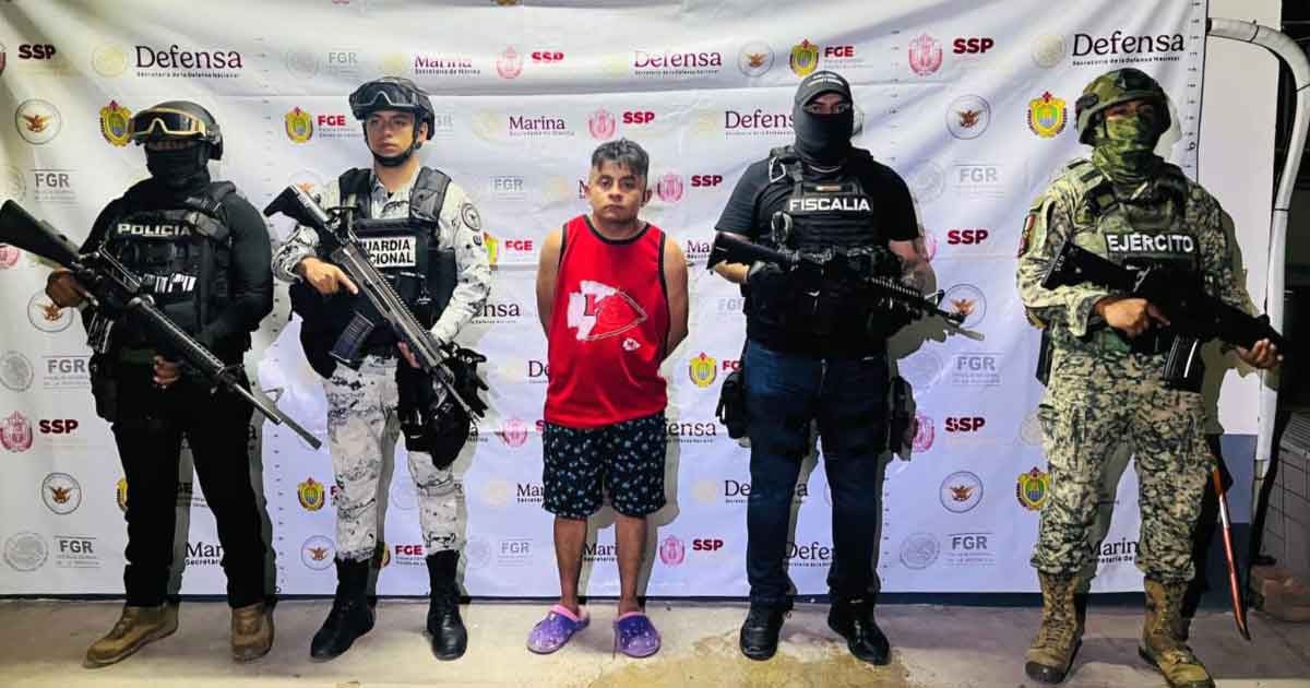 Abusó de una menor de trece años Abusó de una menor de trece años