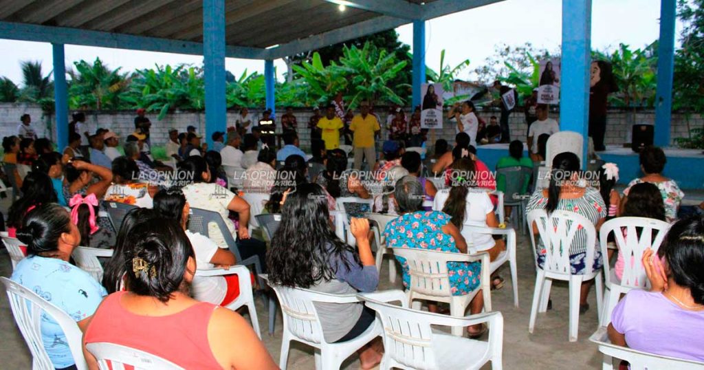 Vamos a lograr el desarrollo de Tecolutla: Perla Romero Vamos a lograr el desarrollo de Tecolutla: Perla Romero