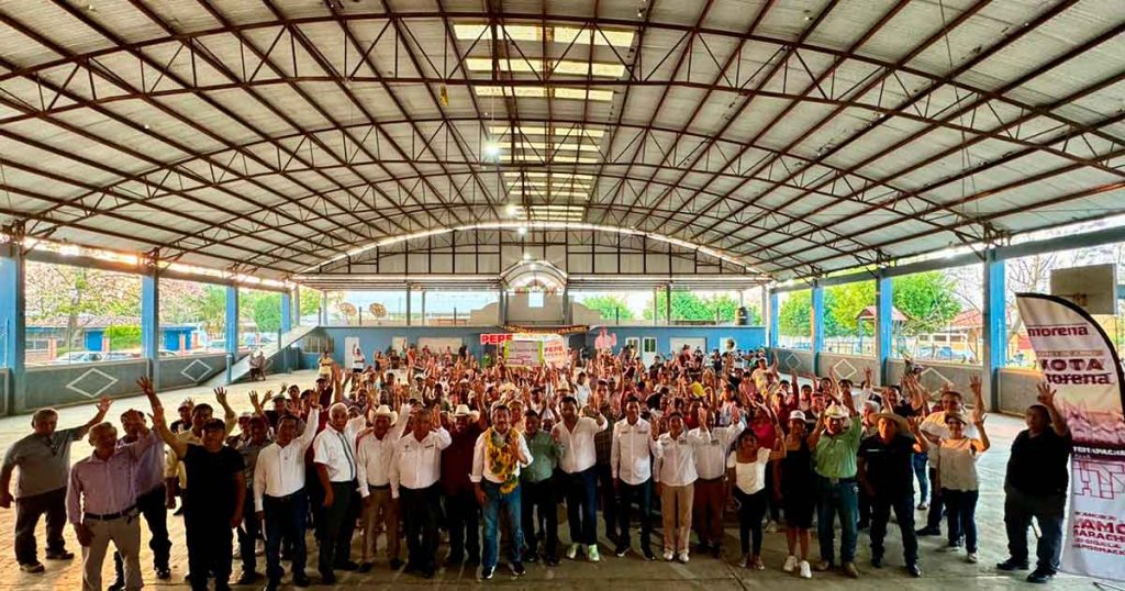 Pepe Arenas fortalece el vínculo con el pueblo Pepe Arenas fortalece el vínculo con el pueblo