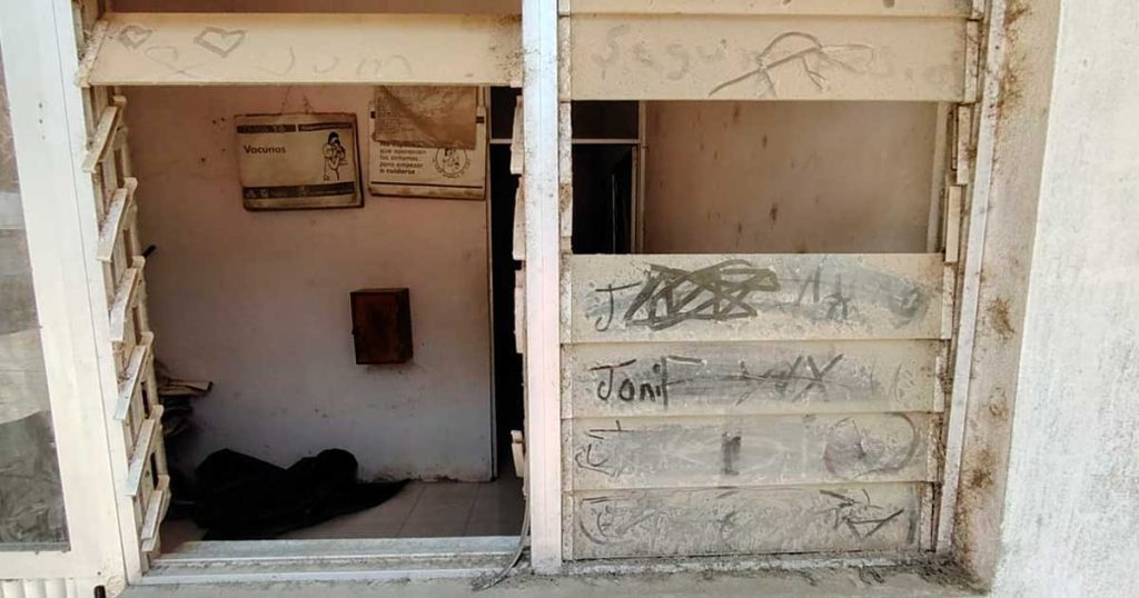 Casas de salud abandonadas refleja el desastre de pésimas políticas públicas