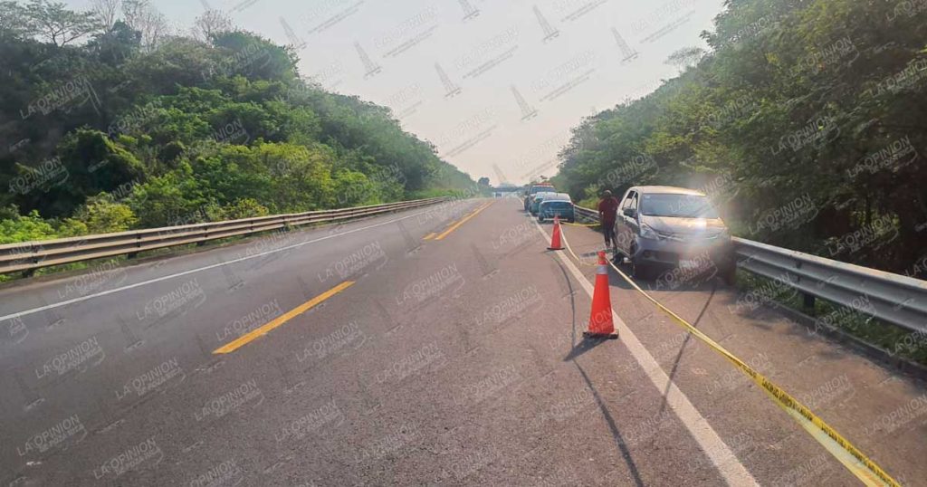 ¡Padre e hija mueren en carreterazo!