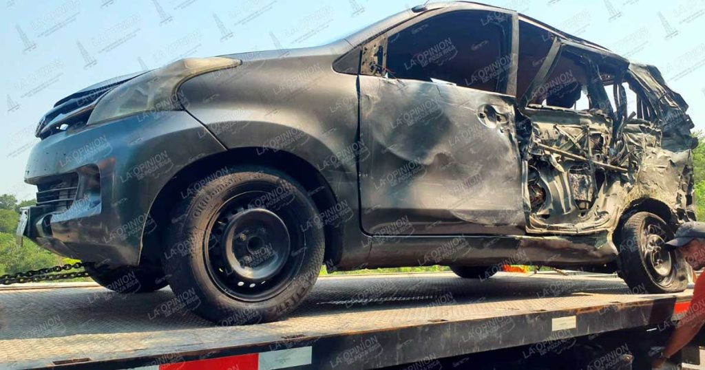 ¡Padre e hija mueren en carreterazo!