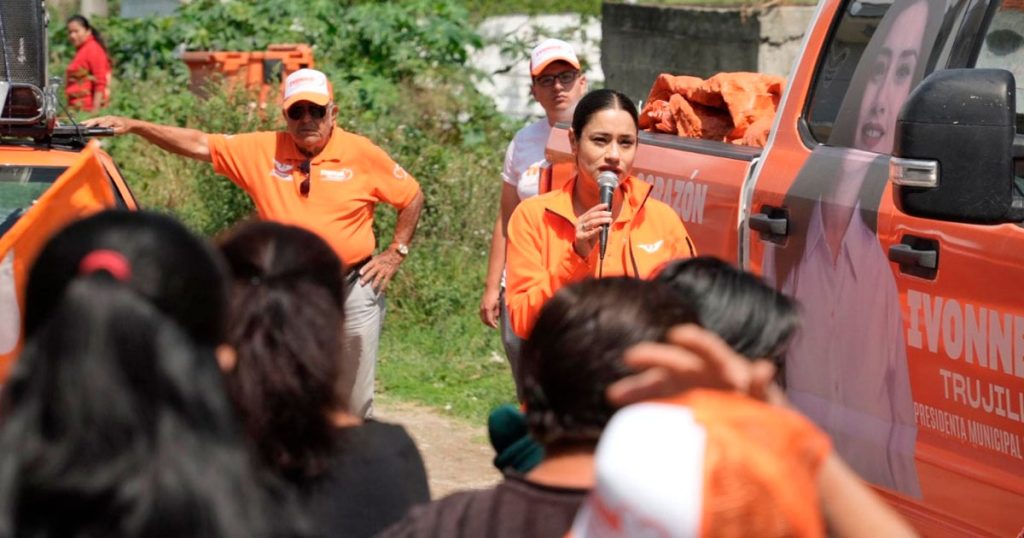 Prioridad en mi gobierno los adultos mayores de Altotonga: Ivonne Trujillo