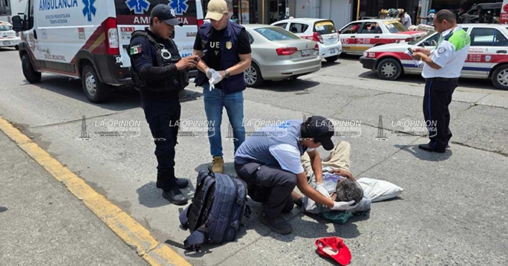 ¡Lo arrolló un taxi!