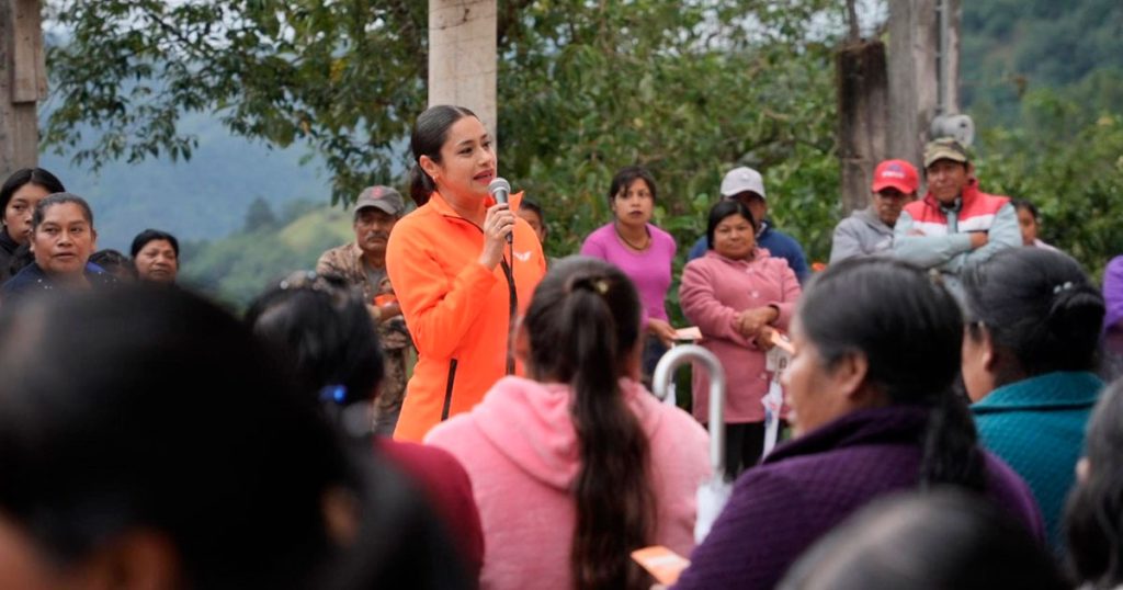 Prioridad en mi gobierno los adultos mayores de Altotonga: Ivonne Trujillo