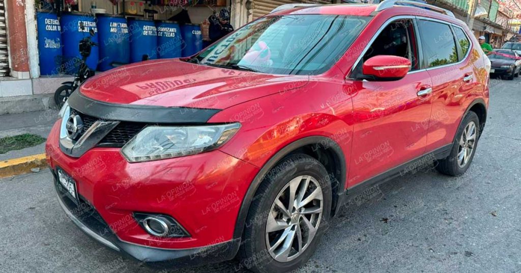 ¡Masculino es plagiado con todo y camioneta!
