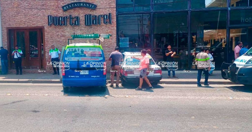 ¡Semaforazo frente al reloj de La Paz!