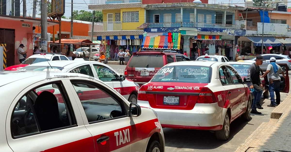 Taxistas exigen atención a demandas pendientes Taxistas exigen atención a demandas pendientes