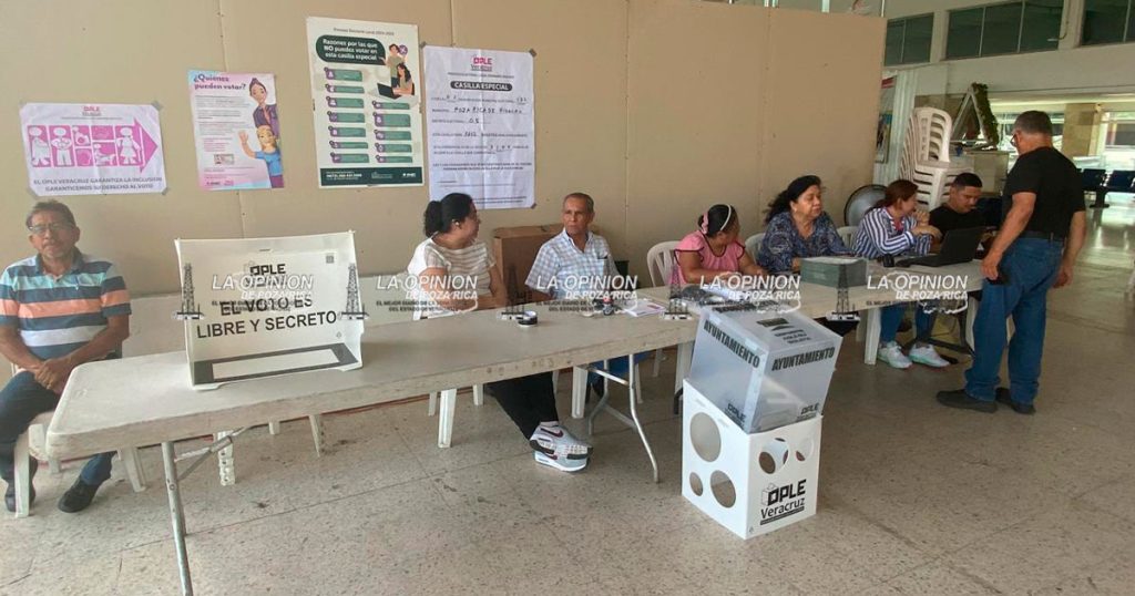 Atraso en la instalación de casillas, desinformación a votantes y más en la jornada electoral