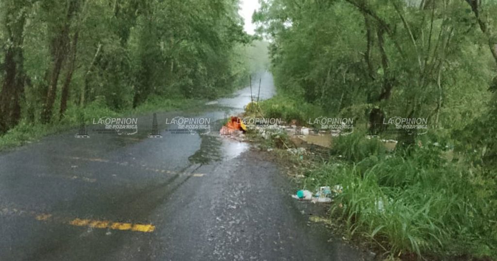 Podría partirse en dos la Vía Chontla–Ixcatepec Podría partirse en dos la Vía Chontla–Ixcatepec