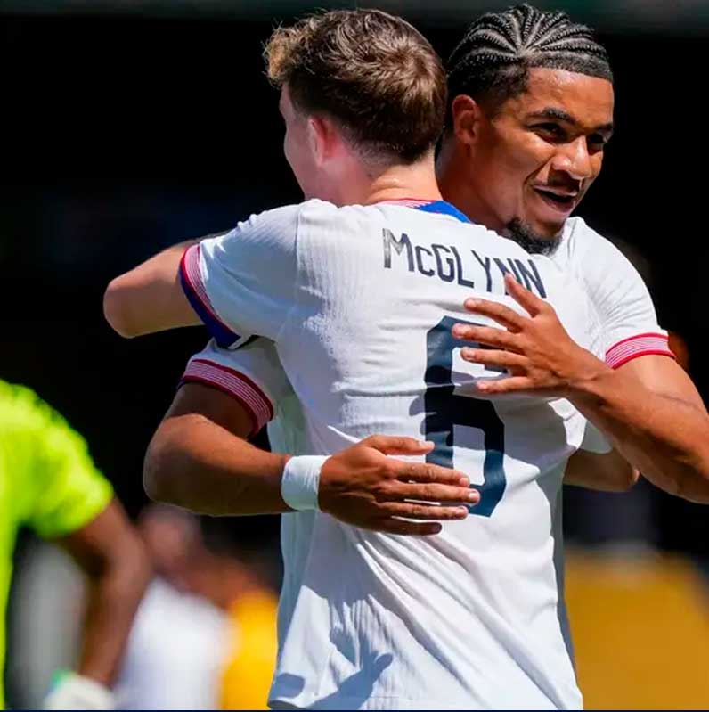 Estados Unidos golea y va por el título de México Estados Unidos golea y va por el título de México