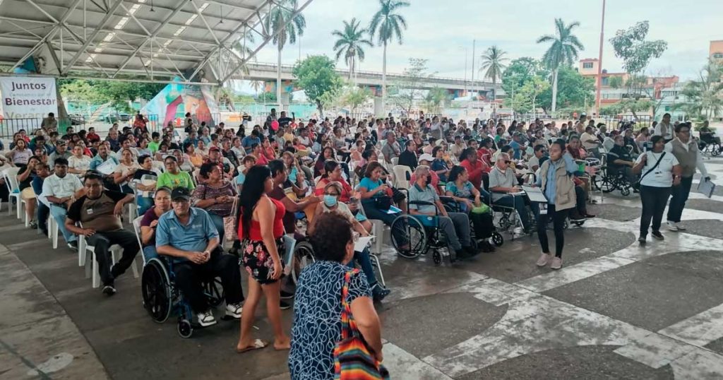 Veracruz tiene una gobernadora comprometida con el pueblo: Gómez Cazarín