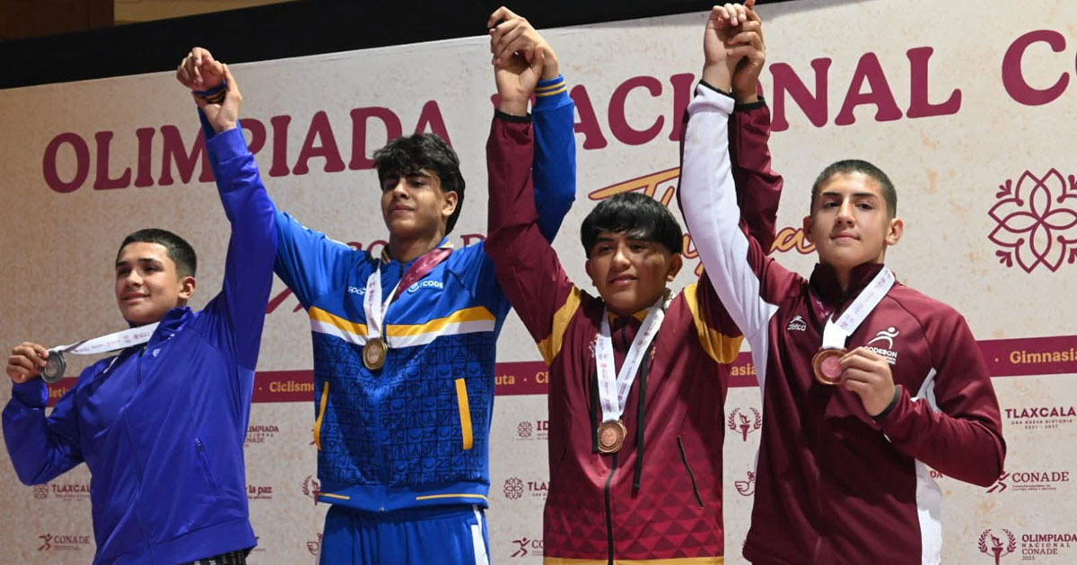 Veracruz mejora en el medallero de luchas asociadas