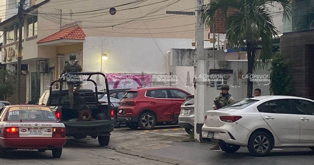 Atracan barbería en calle Seis Atracan barbería en calle Seis