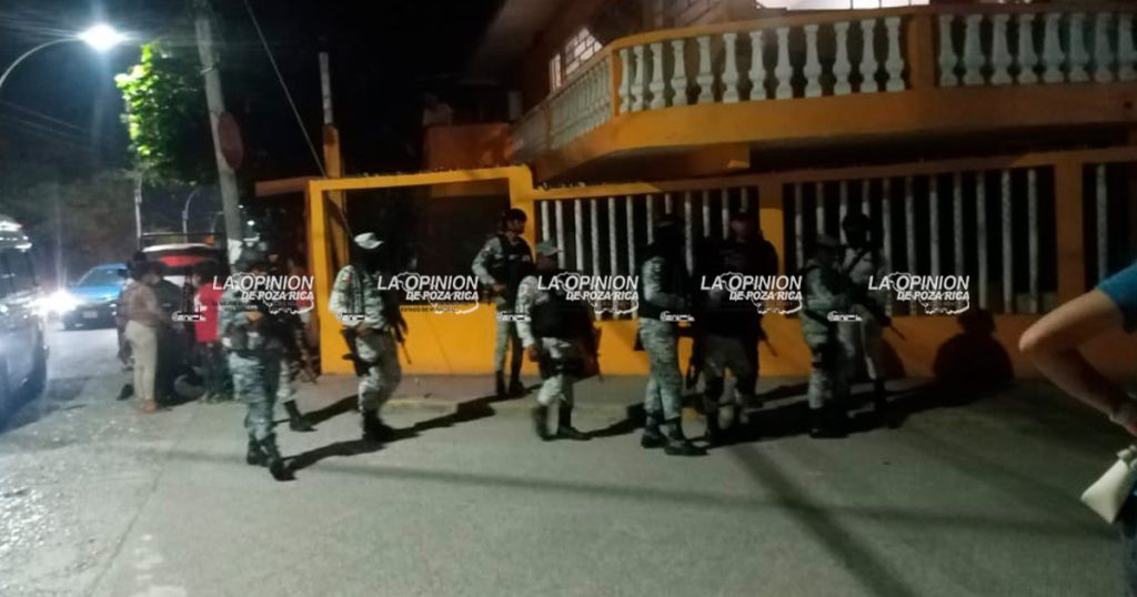 Ciudadanos toman el OPLE de Tecolutla, desconocen virtual triunfo del PVEM