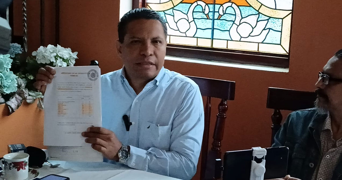 INE me quiere quitar candidatura a magistrado y gané: Ángel Rosas Solano INE me quiere quitar candidatura a magistrado y gané: Ángel Rosas Solano
