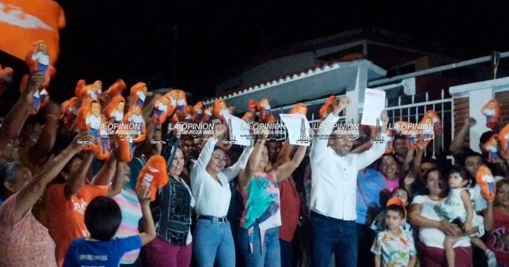 Recibe Raúl Hernández constancia de mayoría