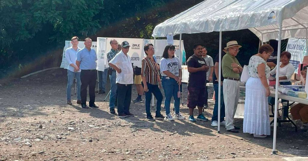 Llama Naro Amador a la civilidad política