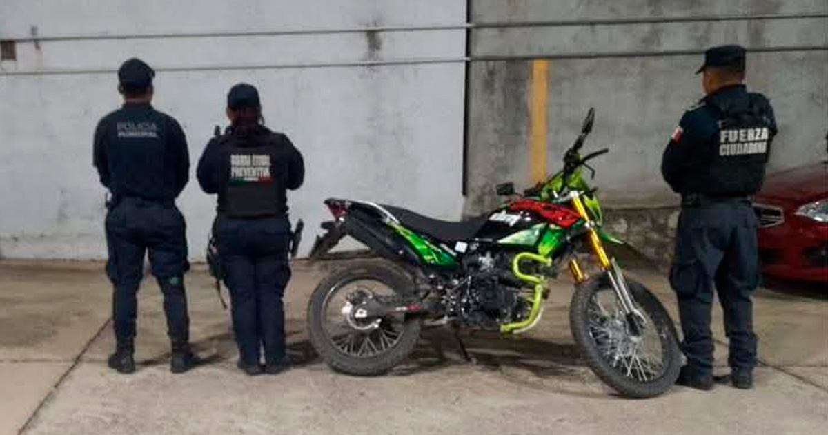 SSP y FGE detienen a veracruzanos con presunta droga y armas de fuego en Tuxtla Gutiérrez SSP y FGE detienen a veracruzanos con presunta droga y armas de fuego en Tuxtla Gutiérrez