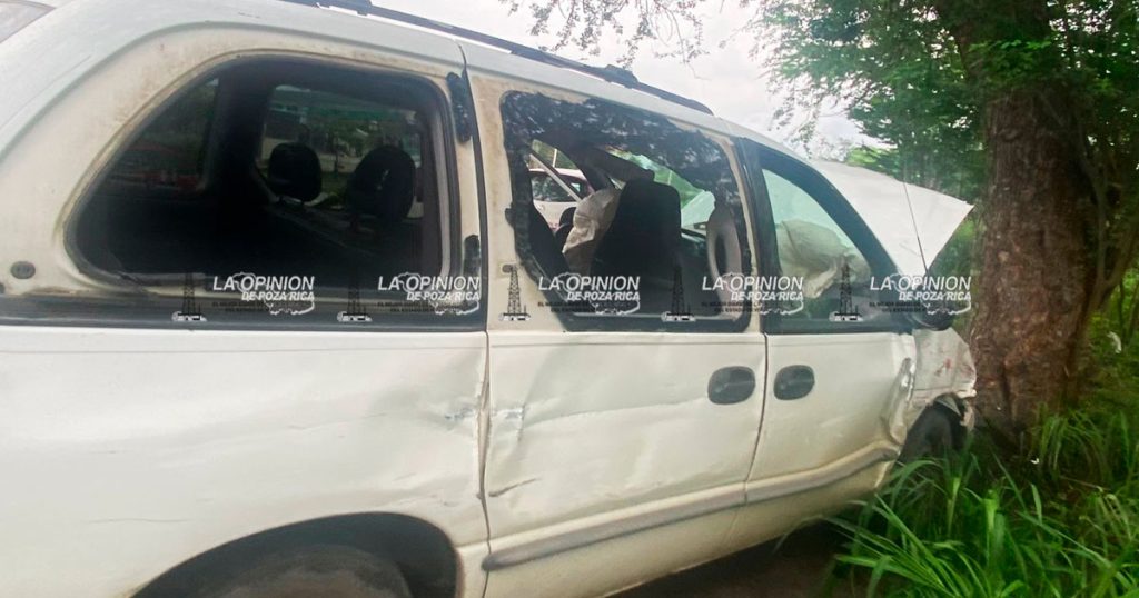 ¡Carambola de 3 vehículos! ¡Carambola de 3 vehículos!