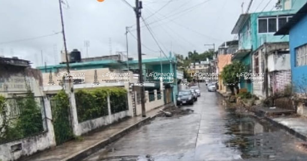 Denuncian falta de alumbrado público en la calle Río Tamesí Denuncian falta de alumbrado público en la calle Río Tamesí