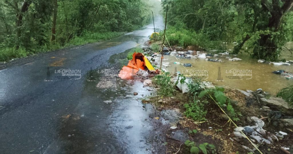 Podría partirse en dos la Vía Chontla–Ixcatepec Podría partirse en dos la Vía Chontla–Ixcatepec