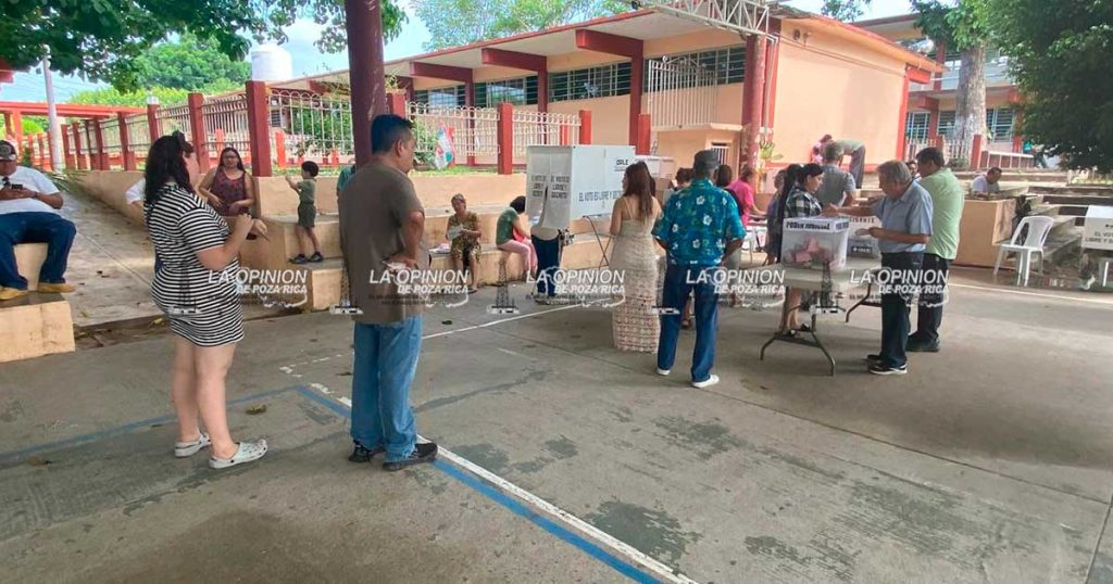 Atraso en la instalación de casillas, desinformación a votantes y más en la jornada electoral