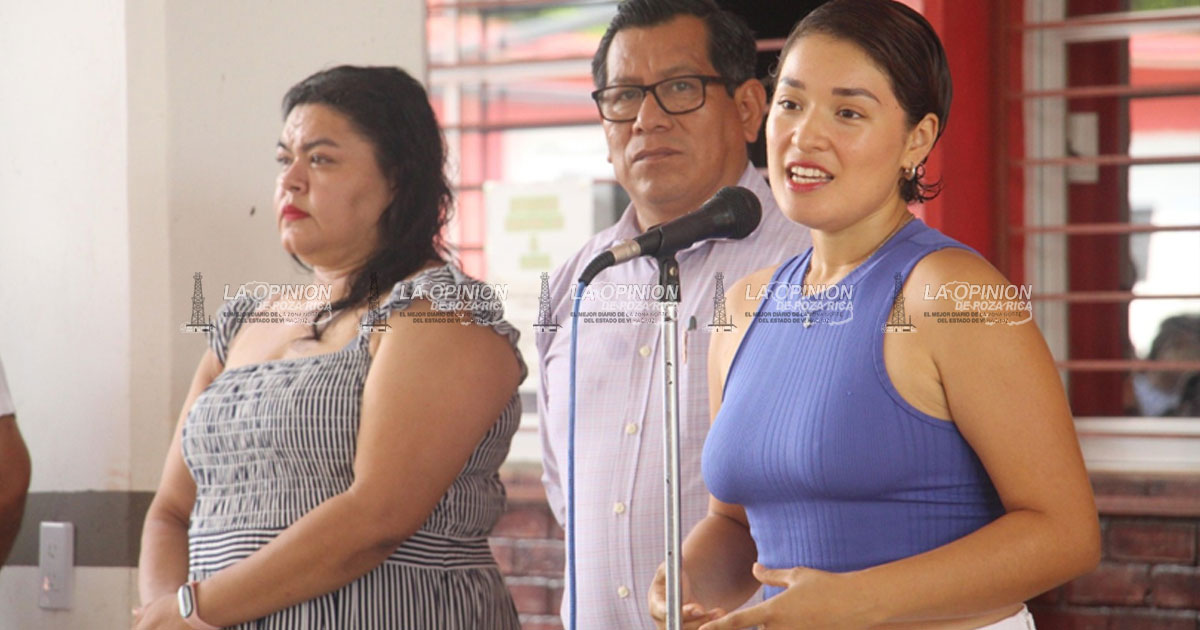 La presidenta del DIF reemplaza a la alcaldesa La presidenta del DIF reemplaza a la alcaldesa