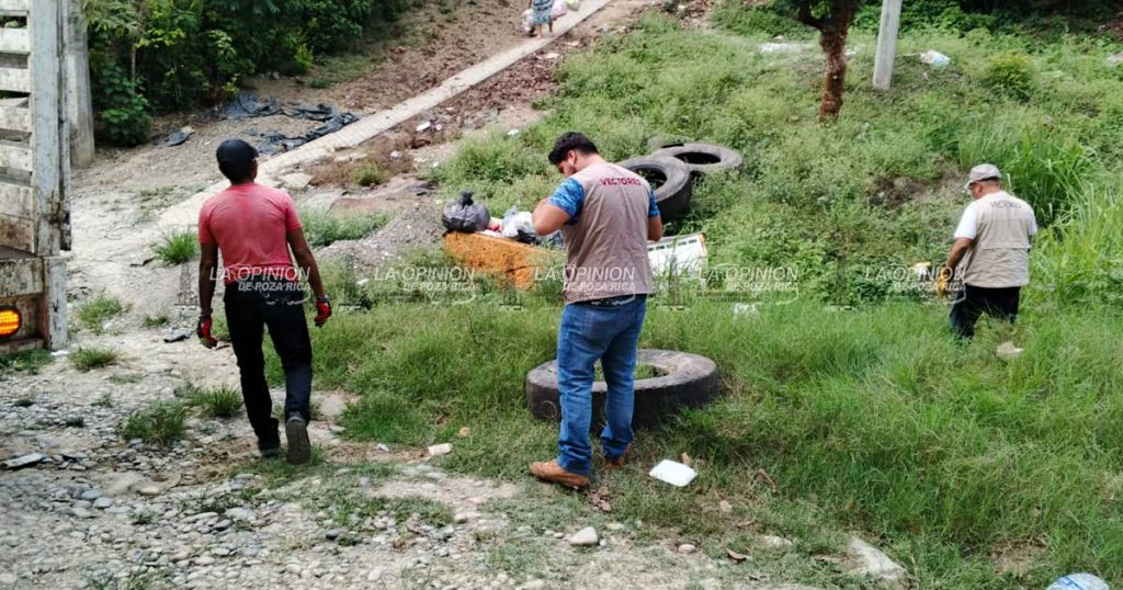 Destruyen dos toneladas de cacharros en la colonia Cristo Rey