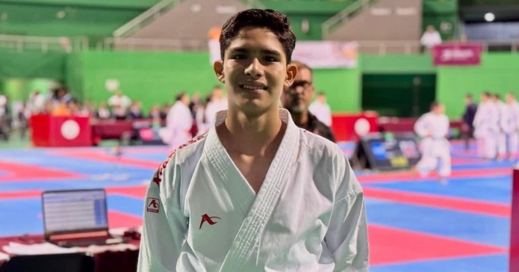 ¡Karatecas veracruzanos brillan en Yucatán!