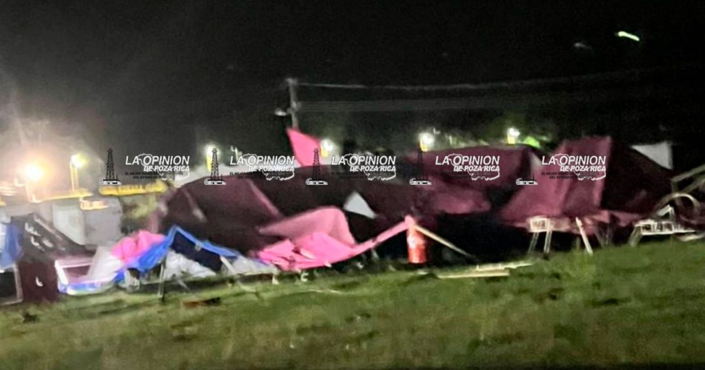 Colapsa la carpa del Circo Atayde tras fuerte tormenta Colapsa la carpa del Circo Atayde tras fuerte tormenta