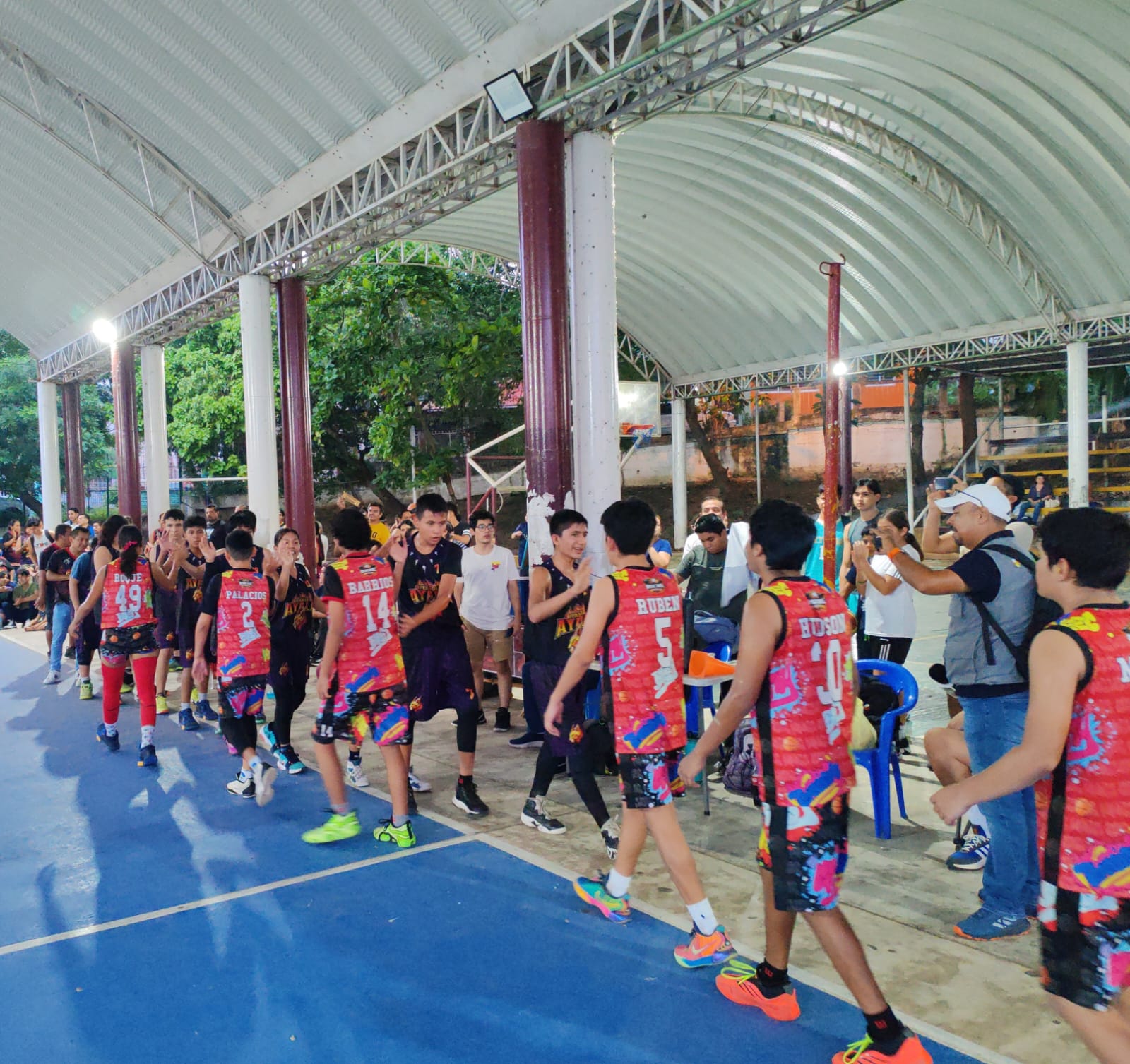 ¡Se coronan en la Liga Municipal de Baloncesto!