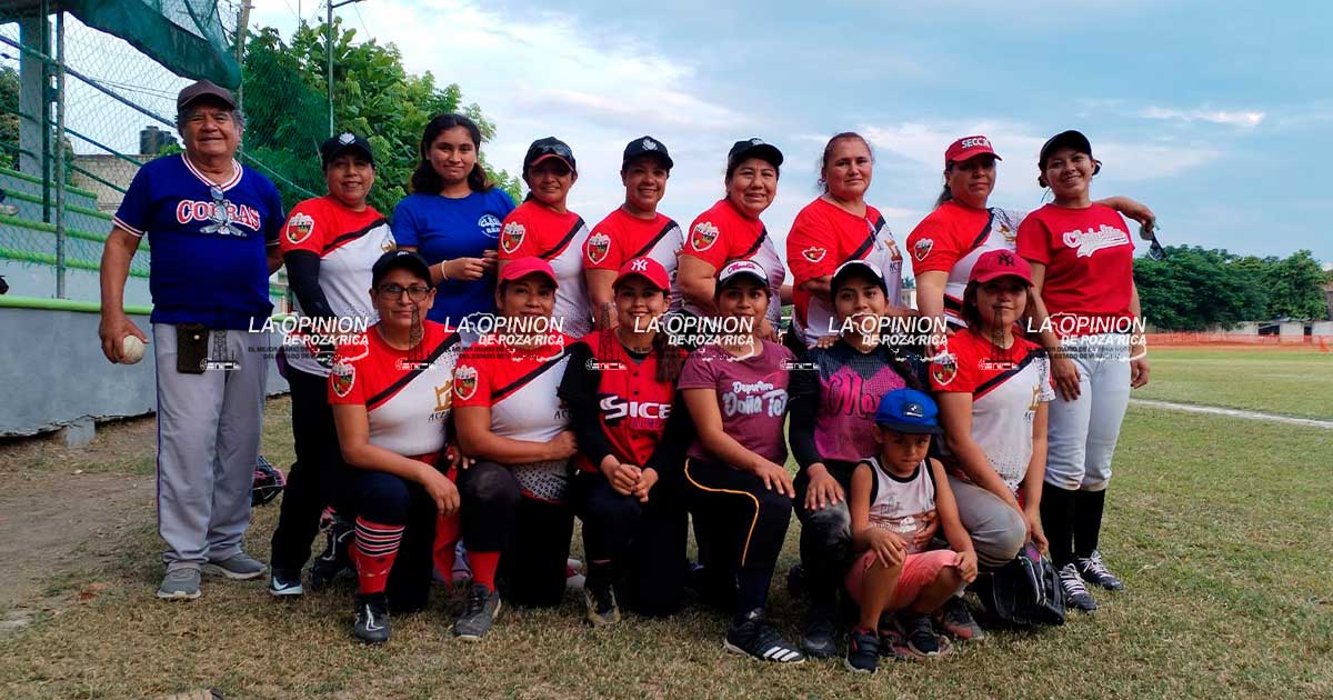 LIGA MUNICIPAL DE SOFTBOL FEMENIL POZA RICA A. C. DISPUTADO EN EL CAMPO CHOTE LIGA MUNICIPAL DE SOFTBOL FEMENIL POZA RICA A. C. DISPUTADO EN EL CAMPO CHOTE