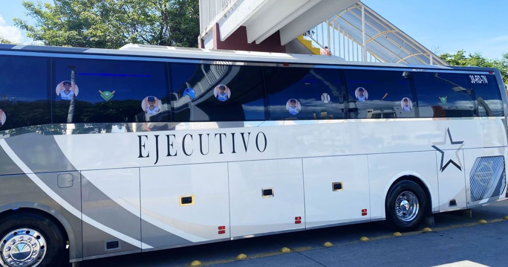 Peloteros de Poza Rica viajan a Chihuahua Peloteros de Poza Rica viajan a Chihuahua