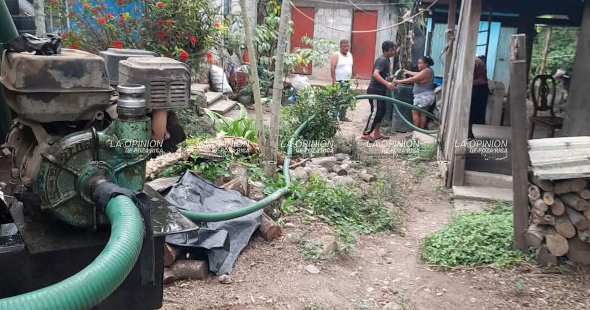 Falla en acueducto deja a más de 10 mil personas sin agua Falla en acueducto deja a más de 10 mil personas sin agua