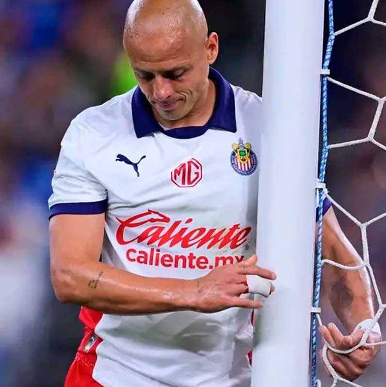 Chivas deja a 'Chicharito' sin Leagues Cup Chivas deja a 'Chicharito' sin Leagues Cup