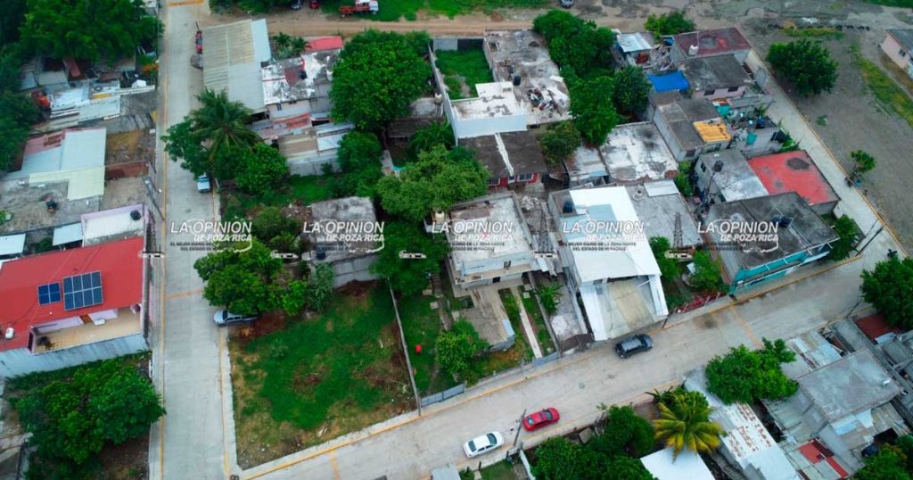 Entrega alcalde otra obra en San Miguel Mecatepec Entrega alcalde otra obra en San Miguel Mecatepec