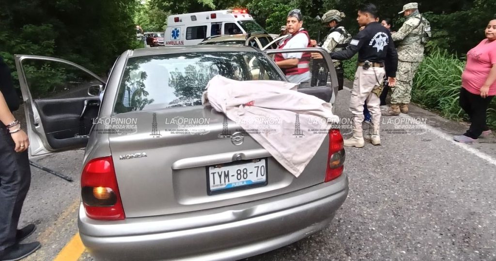 Bebé y una mujer mueren en accidente Bebé y una mujer mueren en accidente